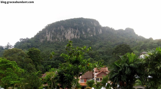 Tabur East