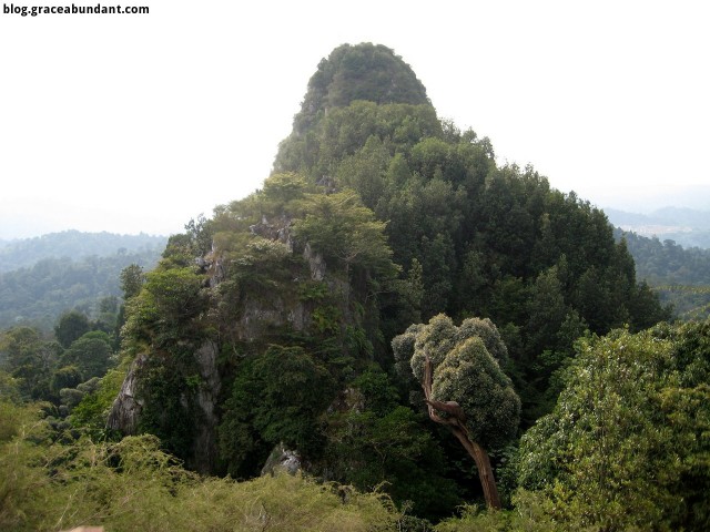 Tabur East Summit